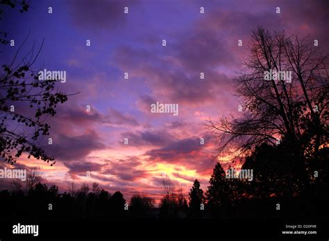 Brilliant Sun Hi Res Stock Photography And Images Alamy
