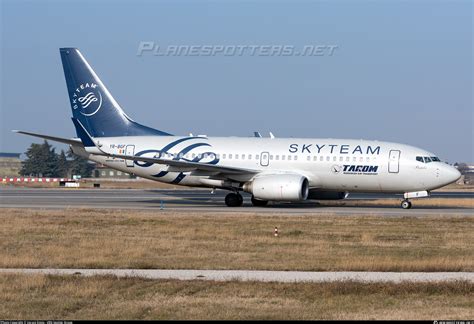 YR BGF TAROM Boeing 737 78J WL Photo By Varani Ennio VRN Spotter