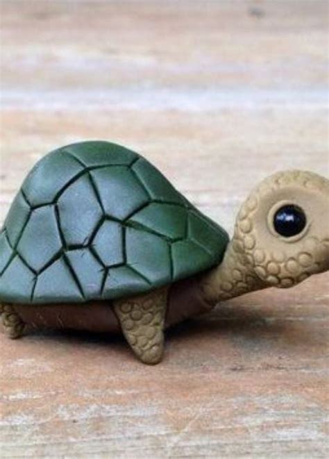 32 Fascinating Clay Sculpture Ideas To Create