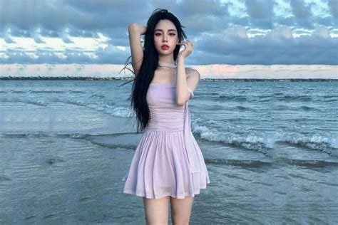Chiêm ngưỡng body bốc lửa của hot girl Hà Thành Titanic Nơi mọi thứ được chia sẻ