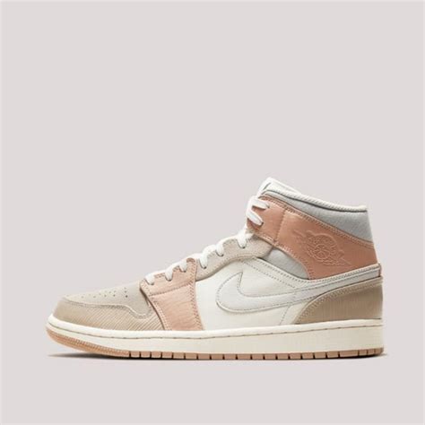 Basket Air Jordan 1 Mid Milan CV3044 100 Pour Hommes Et Femmes AJ1 MID