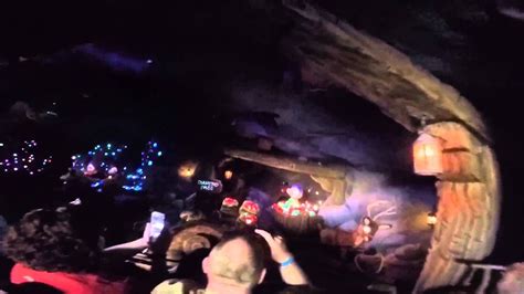 Montanha Russa 7 anoes - Seven Dwarfs Mine Train - YouTube