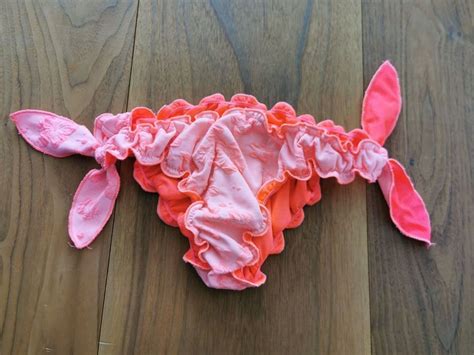 Bikini Unterteil Gebraucht in Valbella für CHF 5 mit Lieferung auf Ricardo kaufen