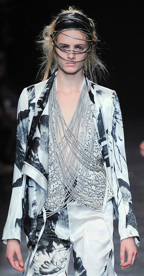 Moi Aussi: Zip, Zip, Zip - Upcycle2