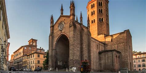 Basilica of Sant'Antonino - Piacenza | ZonzoFox