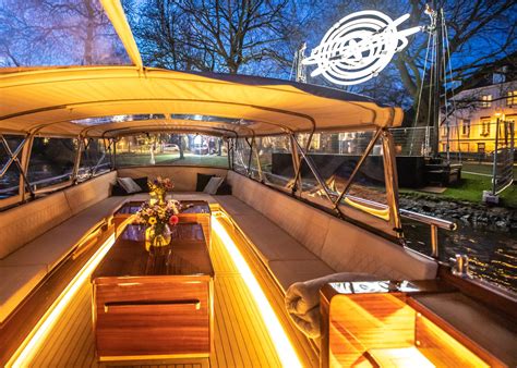 The Flagship - Pure Spirit • Pure Boats