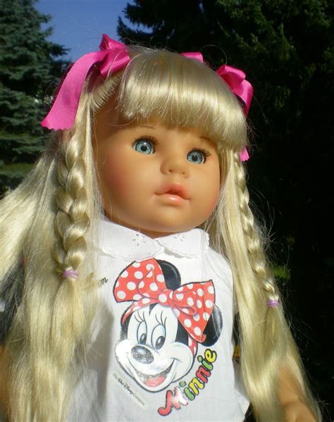 Gro E Zapf Puppe Cm Lange Blonde Haare Mit Originalkleidung