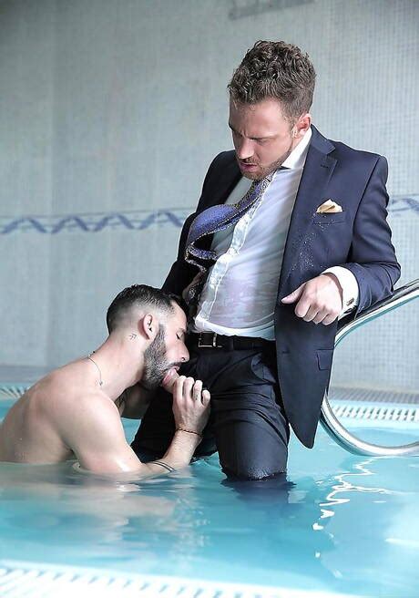 Dutch Well Built Logan Moore And Spanish Hunky Guy Sunny Colucci Fuck After Blowjob At Pool