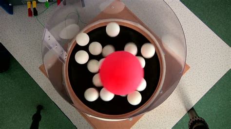 Illustrating the movement of particles in Brownian motion – for ...