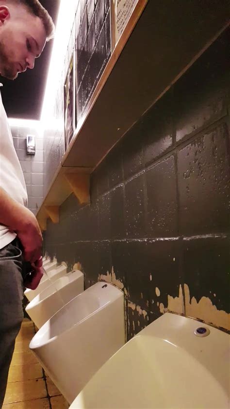 Straight Guys Piss Shenanigans Men Piss And Sex ThisVid