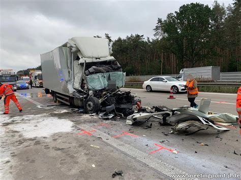 J Hriger Lkw Fahrer Stirbt Auf Der A