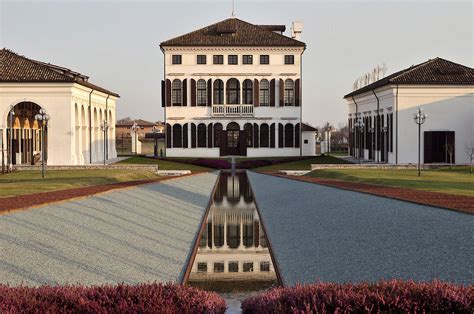 headquarters benetton group