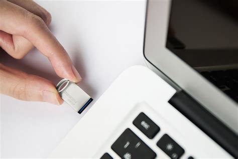 USB Transcend JetFlash 720 - Mac Center