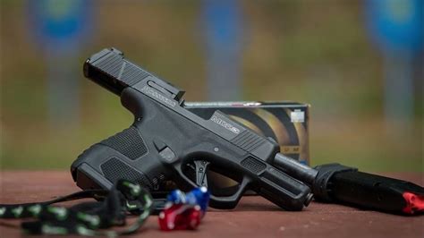 Mossberg Mc2sc Review A Versatile Micro 9mm Pistol Youtube