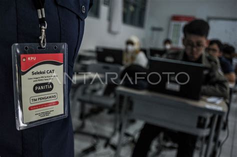 SELEKSI CAT CALON ANGGOTA PPK DI BANDUNG ANTARA Foto