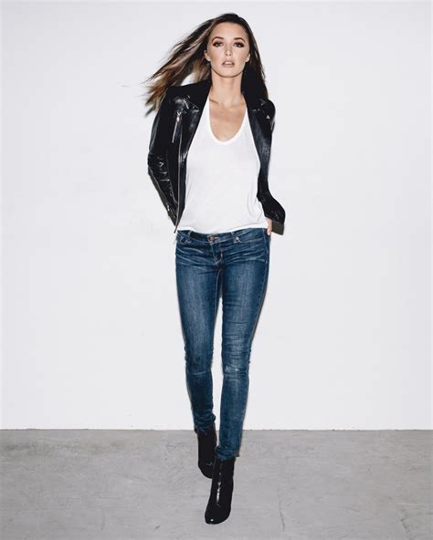 Alyssa Arce Hot Celebs Home