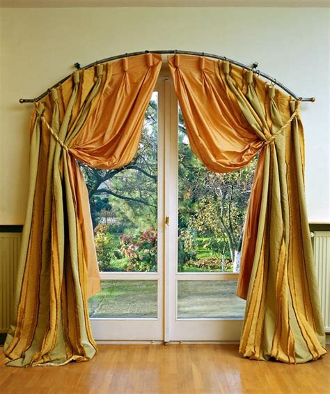 CURTAINS | Innovations