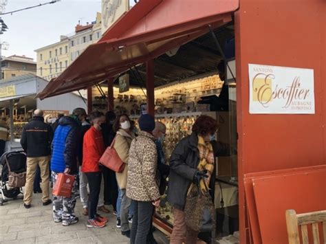 La 218e foire aux santons de Marseille débute aujourd hui