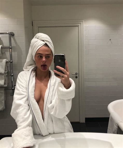 Aja Viola Violas Nude Onlyfans Leaks Photos Thefappening