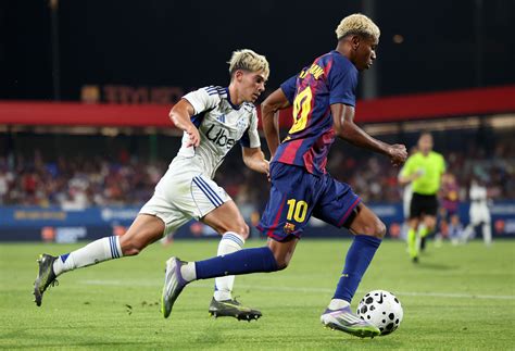 Alex Valle on Facing Lamine Yamal: Barcelona Left-Back’s Challenge