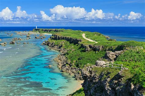 Miyako Diving | VISIT OKINAWA JAPAN | Official Okinawa Travel Guide