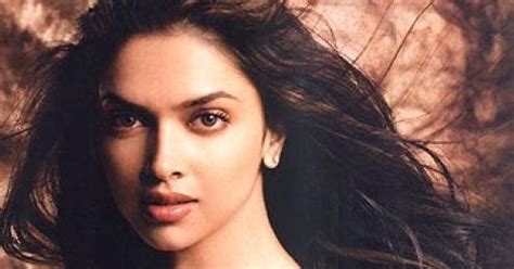 ACTRESS X ALBUM Deepika Padukone Hot Boobs Showing Stills