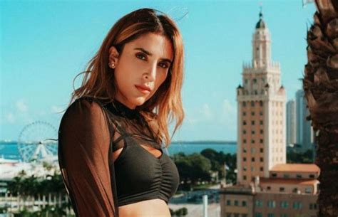 De lo que se perdió James le dicen a Daniela Ospina por foto en diminuto bikini