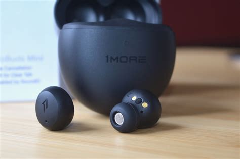 comfobuds mini review tiny earbuds big bass digital trends
