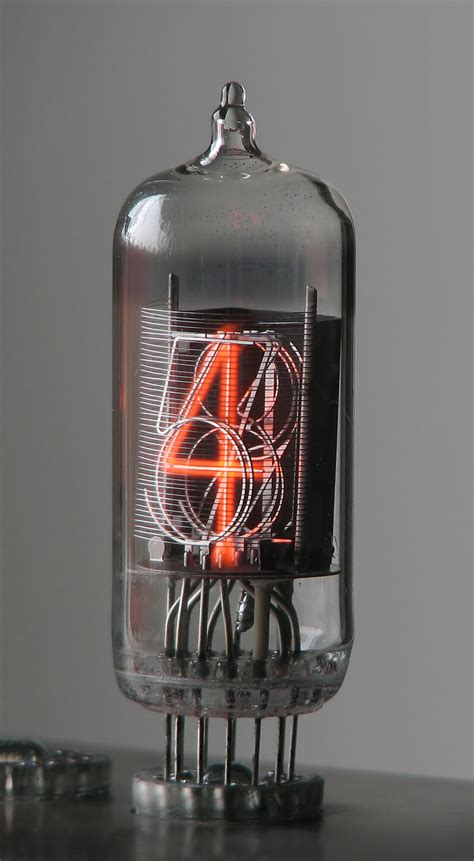 nixie tube  daily omnivore