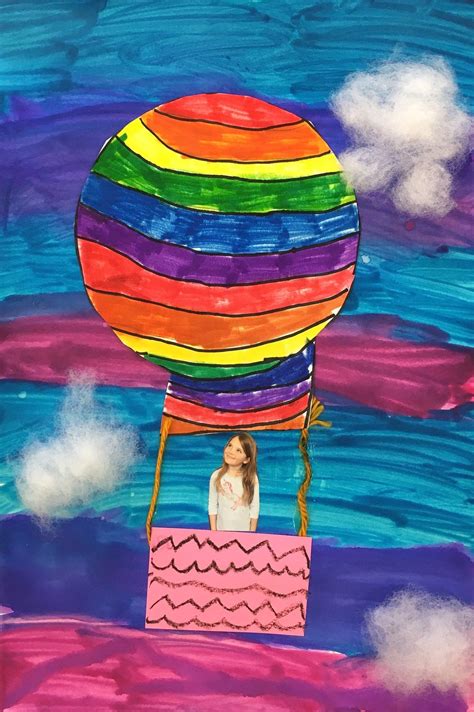 1st Grade HOT AIR BALLOONS Art Lessons Hot Air Balloons Art
