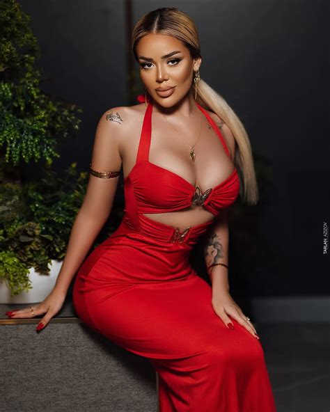 ™𝑶 𝑳 𝑰 𝑮 𝑨 𝑹 𝑪 𝑯 909 𝑽͇̿𝑰͇̿𝑷 | @style_byanna _ _ _ _ _ _ _ _ _ #