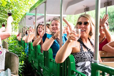 Wild About Wine - Cincinnati Zoo & Botanical Garden