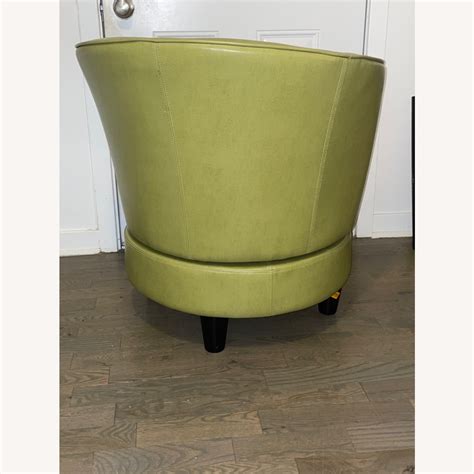 Green Swivel Chair - AptDeco