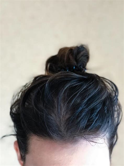 how to make greasy hair look nice