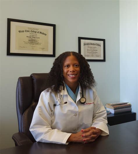 Melinda Nicole Lamb, M.D.: General Surgeon Costa Mesa, CA