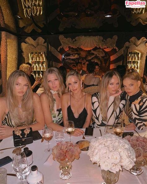 Claire Holt Aka Claireholt Nude Leaks Fapellas