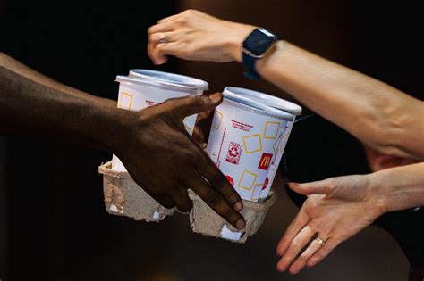 McDonald’s Customers Shocked to See Children Supposedly Working Drive
