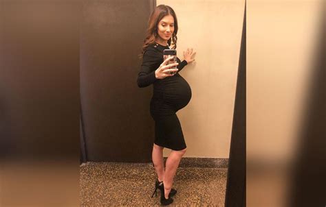 Hilaria Baldwin Posts Nearly Naked Pic 12 Days After Giving Birth