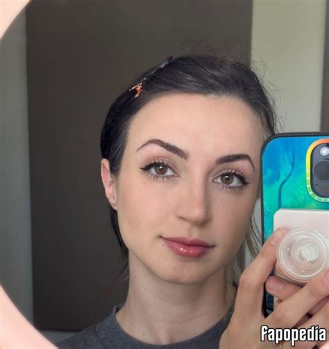 Gibi Asmr Nude Leaks Photo 1753686 Fapopedia