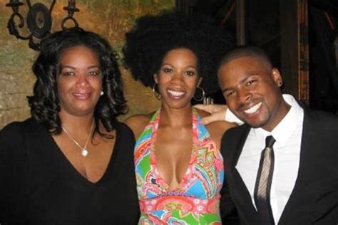 The Untold Truth Of Shawn Wayans' Sister - Elvira Wayans
