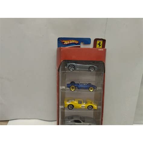 FERRARI SET X MODELCARS HOT WHEELS BCN STOCK CARS