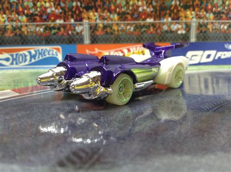 JULIAN S HOT WHEELS BLOG Ollie Rocket HW Glow Wheels