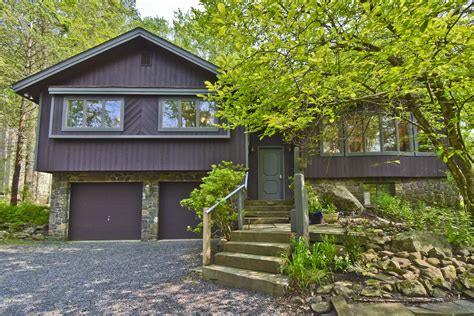 432 Miller Dr, Pocono Pines, PA 18350 - MLS PM-132843 - Coldwell Banker