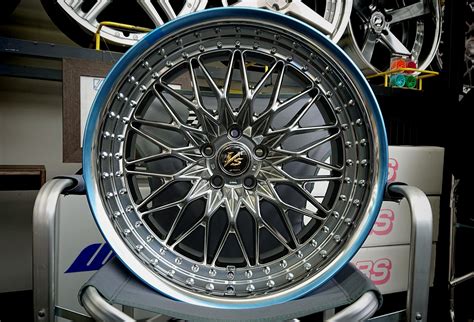 爆売れ確定 !? WORK（ワーク）から 新作ホイール VS-XV 登場 | ホイール タイヤ > タイヤ・ホイール交換 | Feel