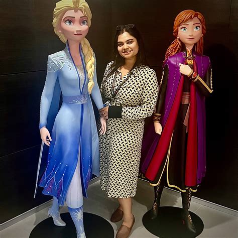 Disney Star - Ever wondered what it's like to have Mickey...