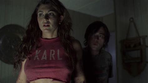 Nude Video Celebs Cerina Vincent Sexy Intermedio 2005