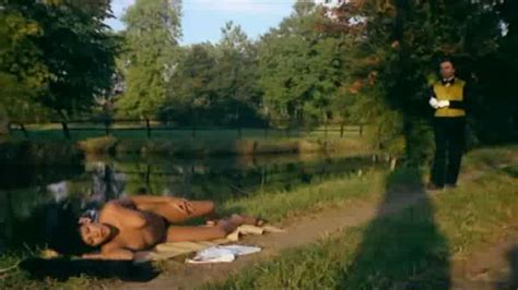 Naked Nicole Valin In Zizis En Folie