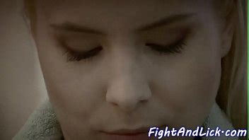 Luchas lesbianas besándose en ring XVIDEOS