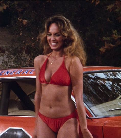 10 Sexy Catherine Bach Bikini Pics