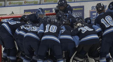 Superior boy's hockey spoil Denfeld senior night - WDIO.com